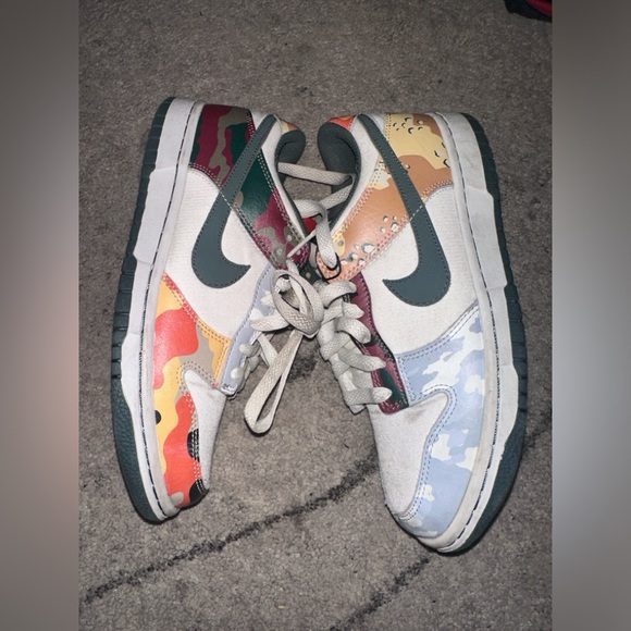 Nike Multicolor Sneakers - Picture 4 of 7